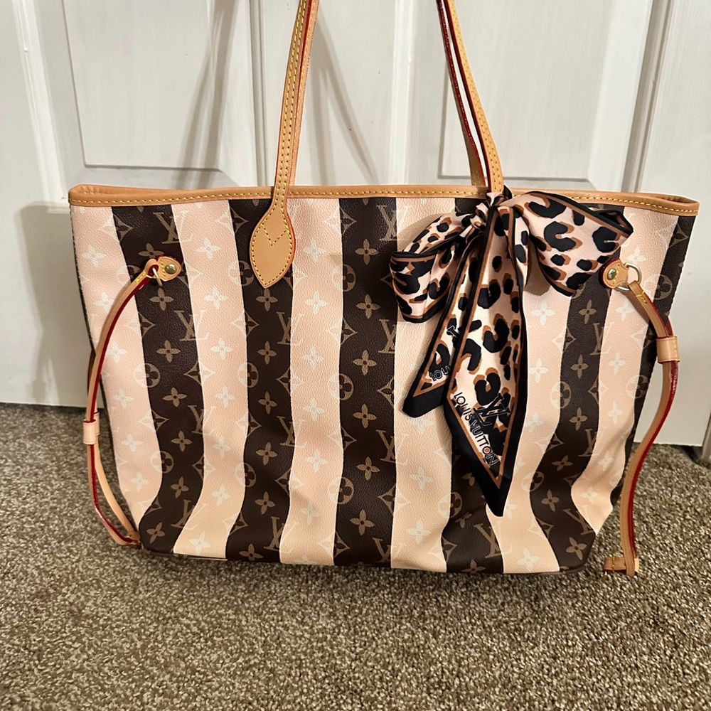 large light pink and brown purse never used - Picture 2 of 3